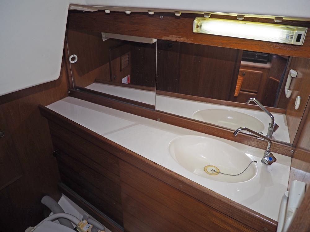 Salon, H&eacute;bergements